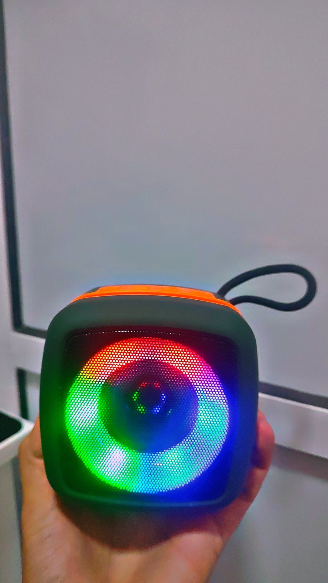Enceinte Sans Fil X-911 Disco LED Portable